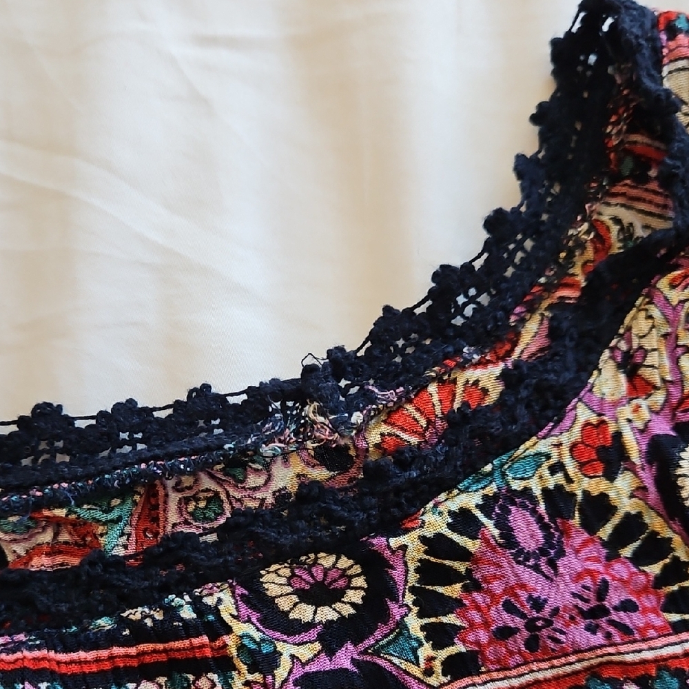Boho Chic Multicolor Blouse - Picture 8 of 9
